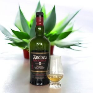Ardbeg Wee Beastie 5 Year Old มีบรรจุภัณฑ์แบบไหน?