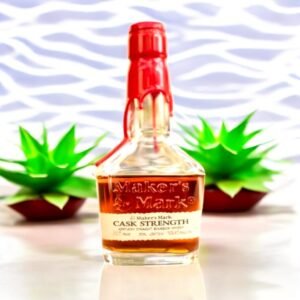 Maker’s Mark Cask Strength ได้รับรางวัลหรือการรับรองใดบ้าง?