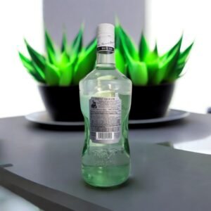 ความคิดเห็นของนักวิจารณ์เกี่ยวกับ Bacardi Carta Blanca เป็นอย่างไร?
