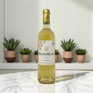 มีความคิดเห็นและรีวิวจากผู้ที่ลอง Mouton Cadet Blanc อยู่หรือไม่?