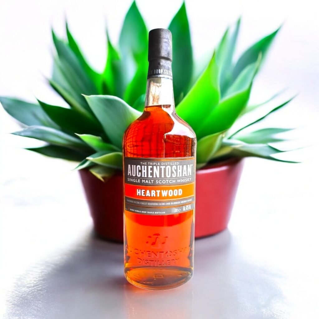 ความคิดเห็นจากผู้เชี่ยวชาญเกี่ยวกับ Auchentoshan Heartwood เป็นอย่างไร?