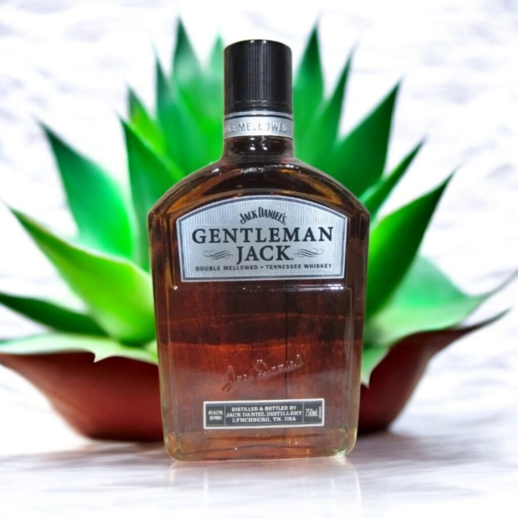 Jack Daniel’s Gentleman Jack มีการบรรจุภัณฑ์แบบไหน?