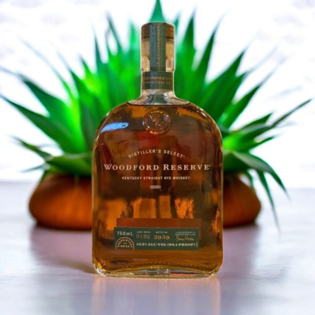 Woodford Reserve Kentucky Straight Rye Whiskey มีความพิเศษอย่างไรเมื่อเปรียบเทียบกับวิสกี้อื่นๆ?
