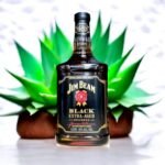 Jim Beam Kentucky Straight Bourbon 8 Years Black Label มีราคาเฉลี่ยอยู่ที่เท่าไหร่?