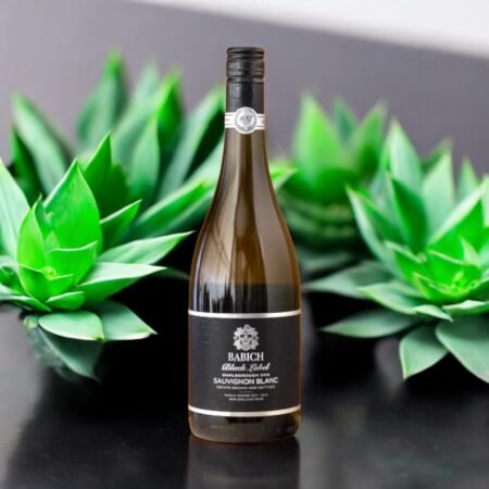 ไวน์ Pinot Noir 2021 จาก Babich มีการรีวิวจากผู้เชี่ยวชาญอย่างไร?