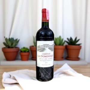 รีวิวจากผู้เชี่ยวชาญเกี่ยวกับ Château la Dominique 2016 เป็นอย่างไร?