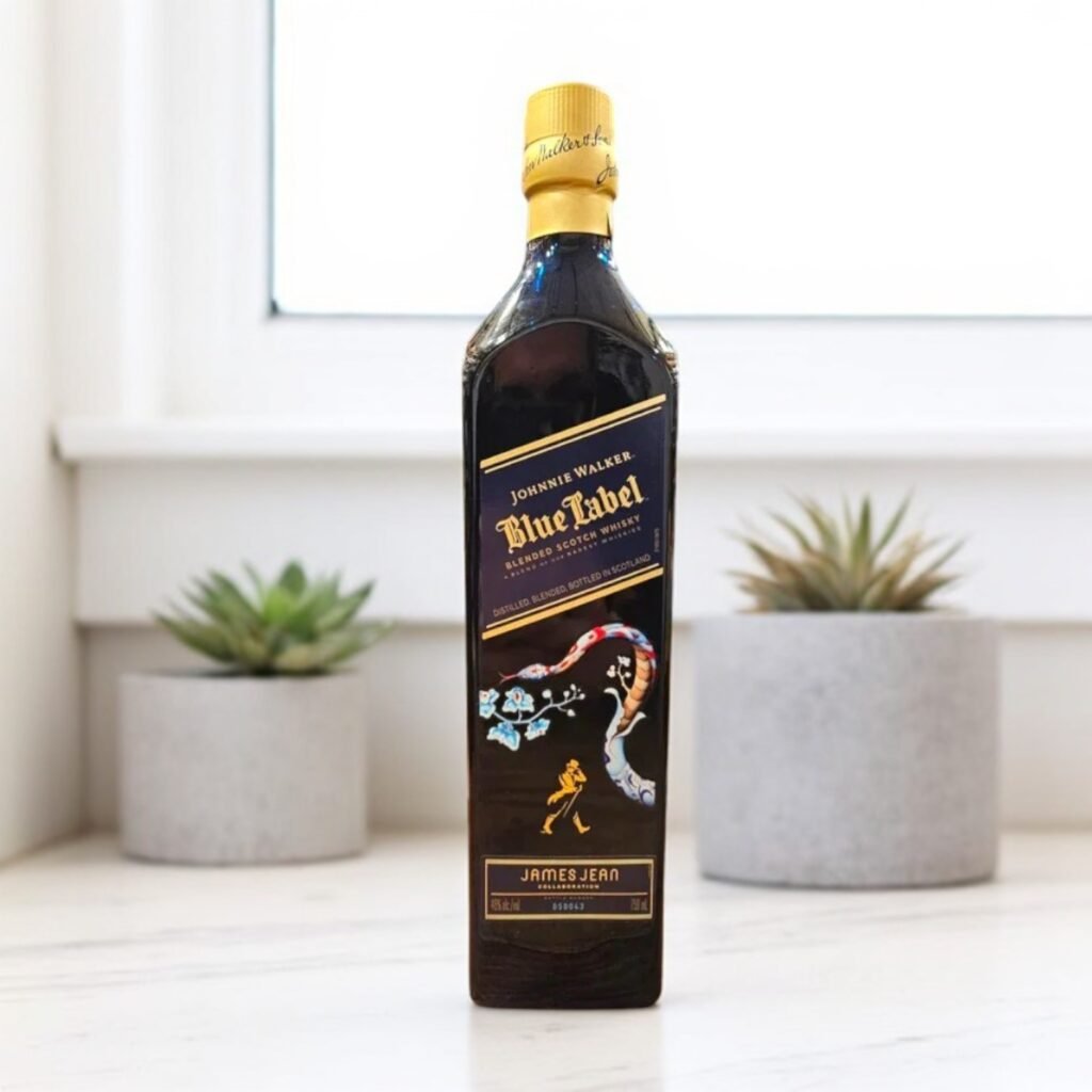 ควรเก็บรักษา Johnnie Walker Blue Label Year of Snake อย่างไรให้ดีที่สุด?