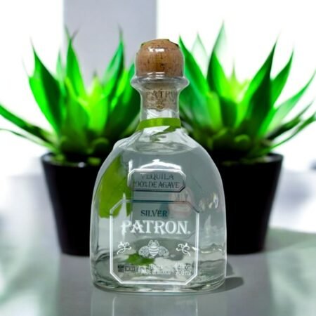 Patron Silver Tequila มีขนาดบรรจุอะไรบ้าง?