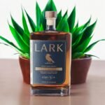 Lark Classic Cask ได้รับรางวัลหรือการยอมรับใด ๆ หรือไม่?