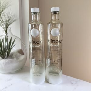 Ciroc Coconut Vodka เป็นสูตรที่มีส่วนผสมอะไรบ้าง?