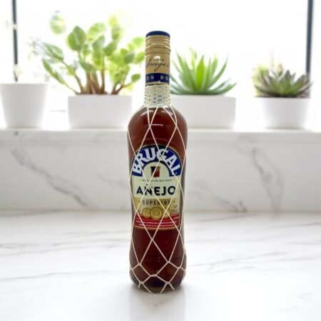 รสชาติและกลิ่นหอมของ Brugal Anejo Superior เป็นอย่างไร?