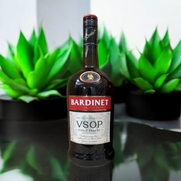 Bardinet VSOP Binest Brandy มีกลิ่นหอมของผลไม้หรือเครื่องเทศหรือไม่?