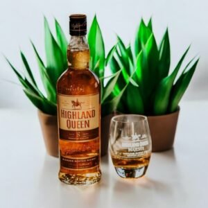 Highland Queen Blended Scotch Whisky แตกต่างจากแบรนด์วิสกี้อื่นอย่างไร?
